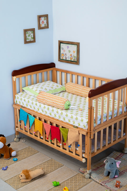 Green Panda Baby Bedding Cot Set
