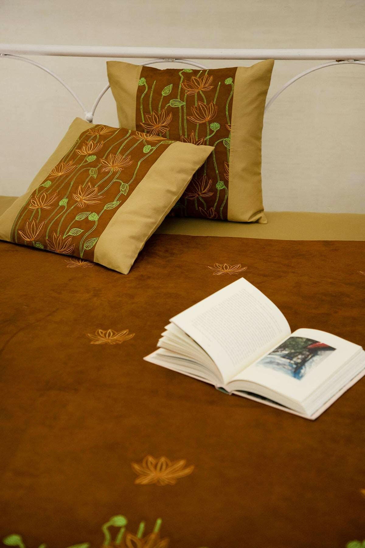Carmine & Caramel Lotus Premium Bedcover