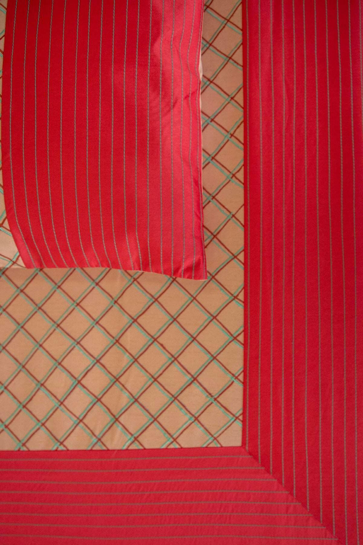 Cherry Red Diamond Premium Bedcover