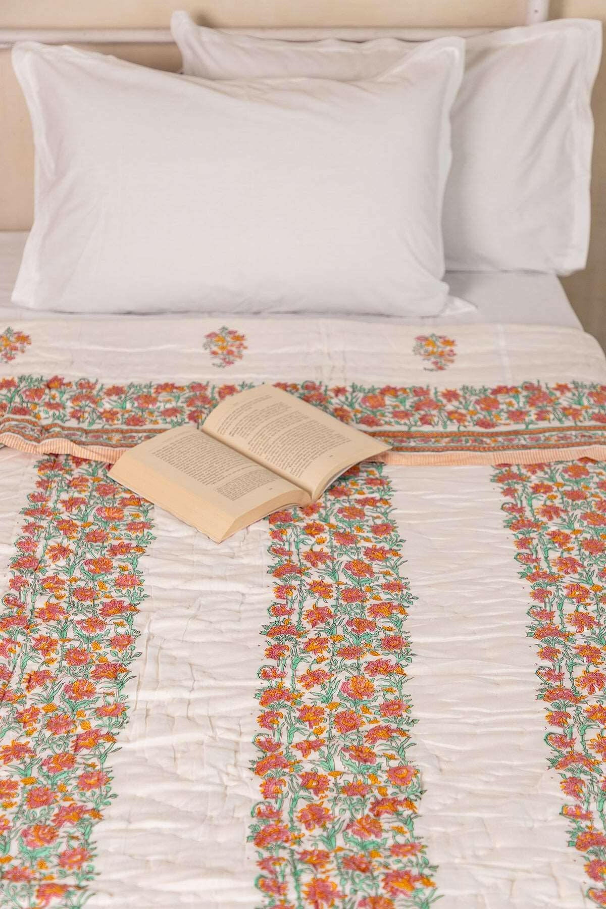 Holiday Vibe Quilt