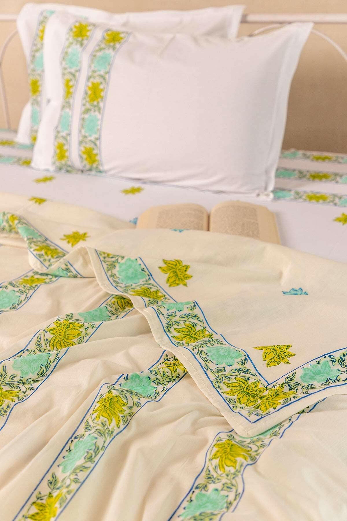Cool Breeze Hibiscus Cotton Dohar