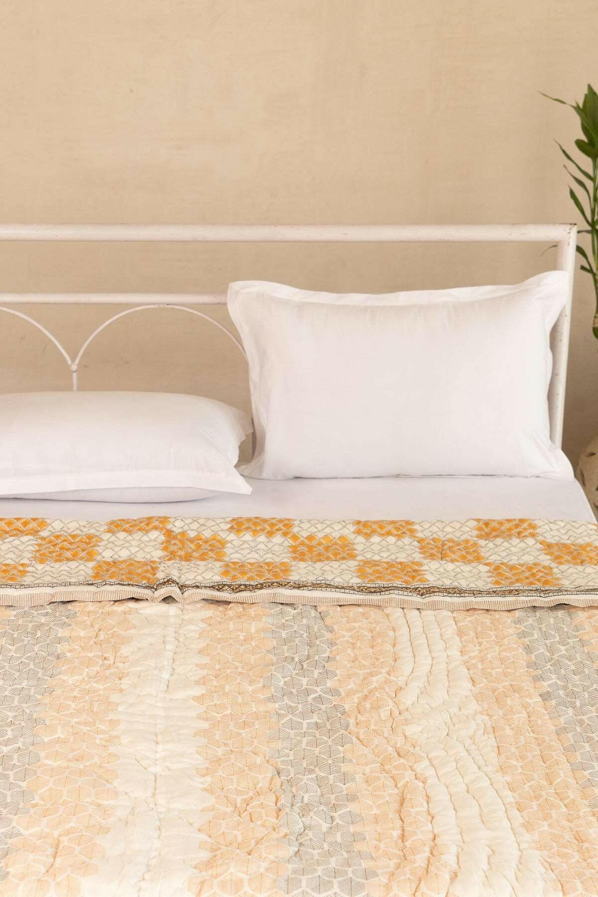 Gusto Gold Quilt
