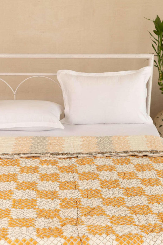 Gusto Gold Quilt