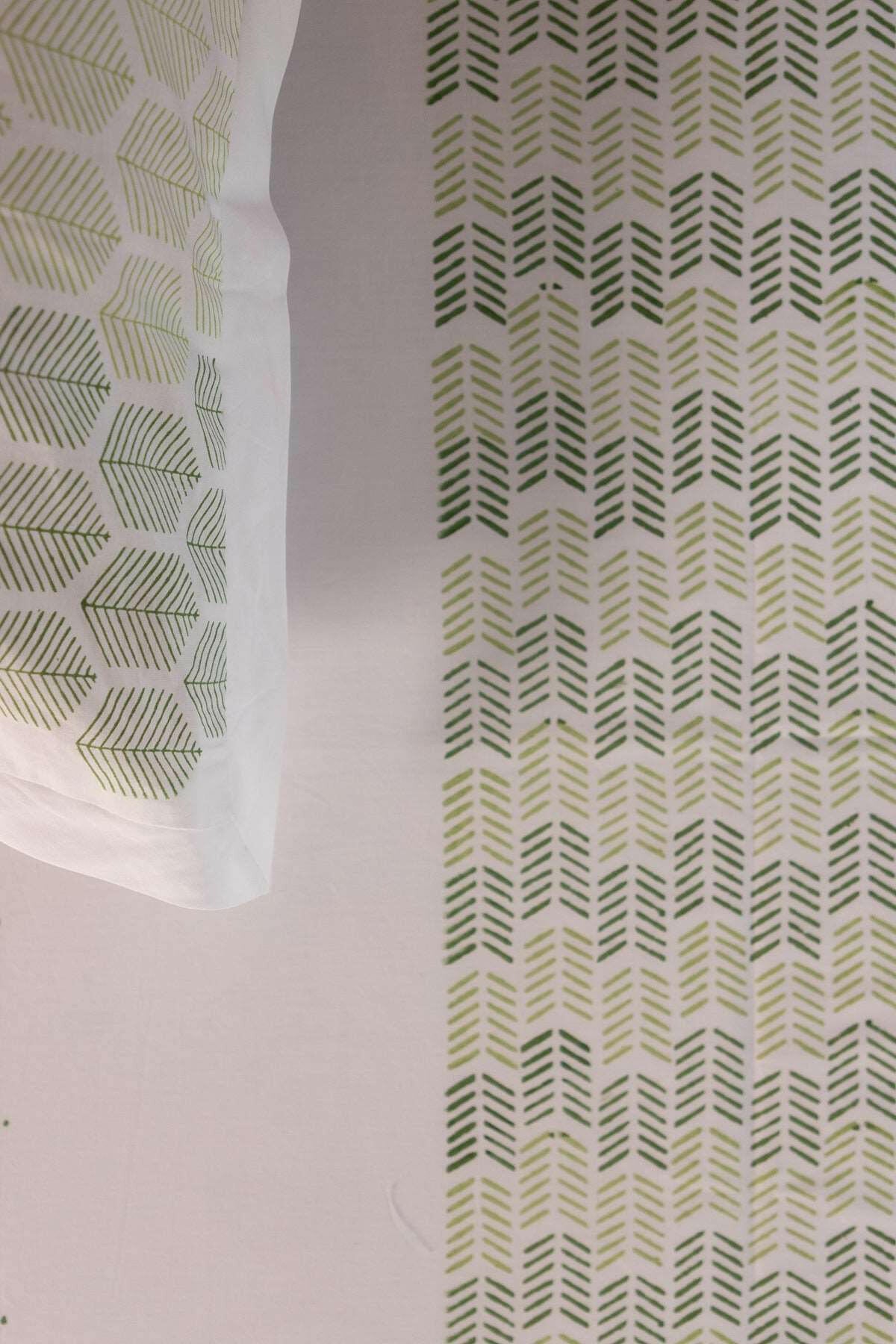 Green Ash Monochrome Bedsheet