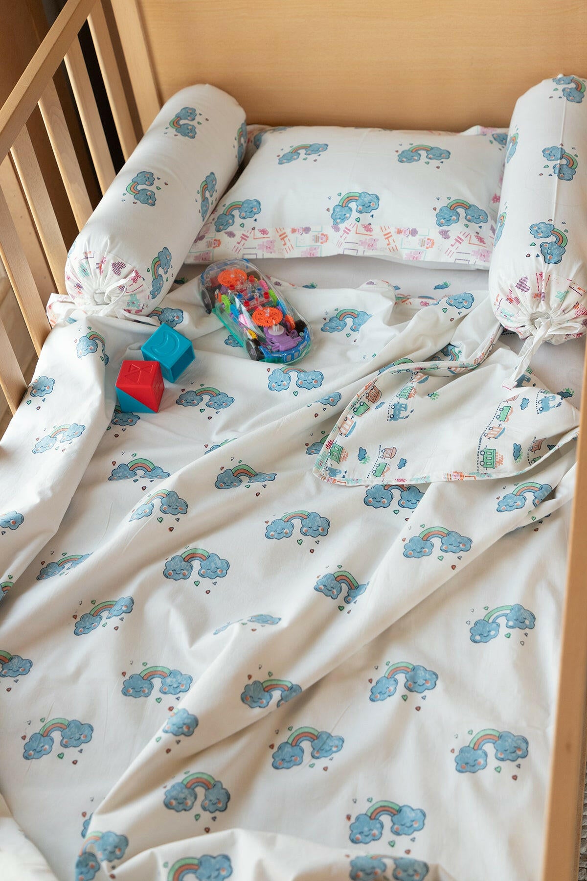Train Cot Set