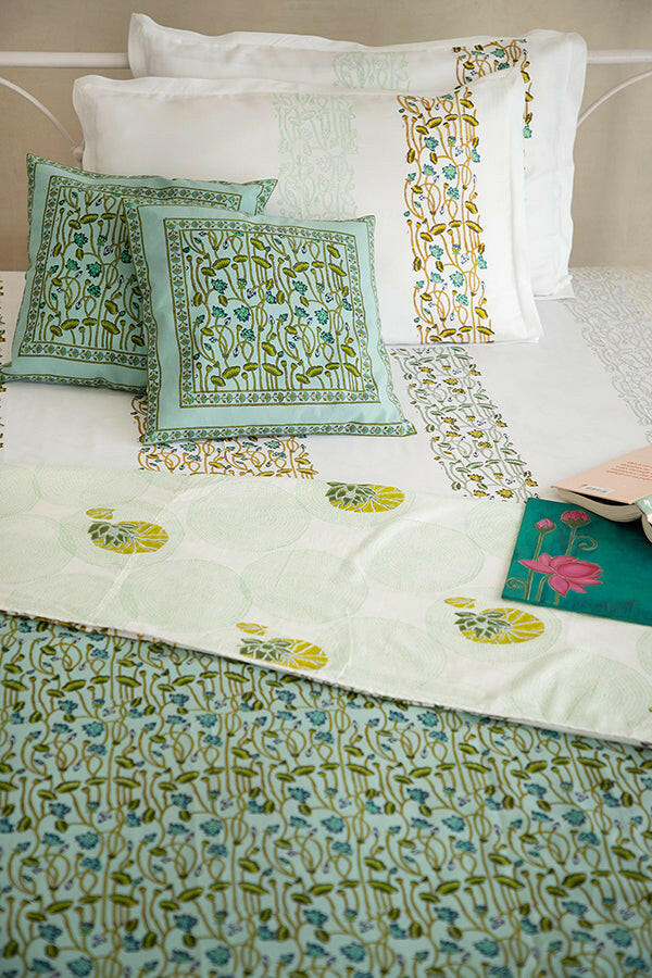 Sea Green Lotus Ensemble