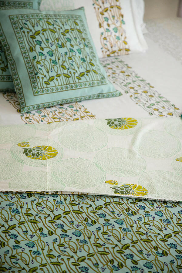 Sea Green Lotus Ensemble