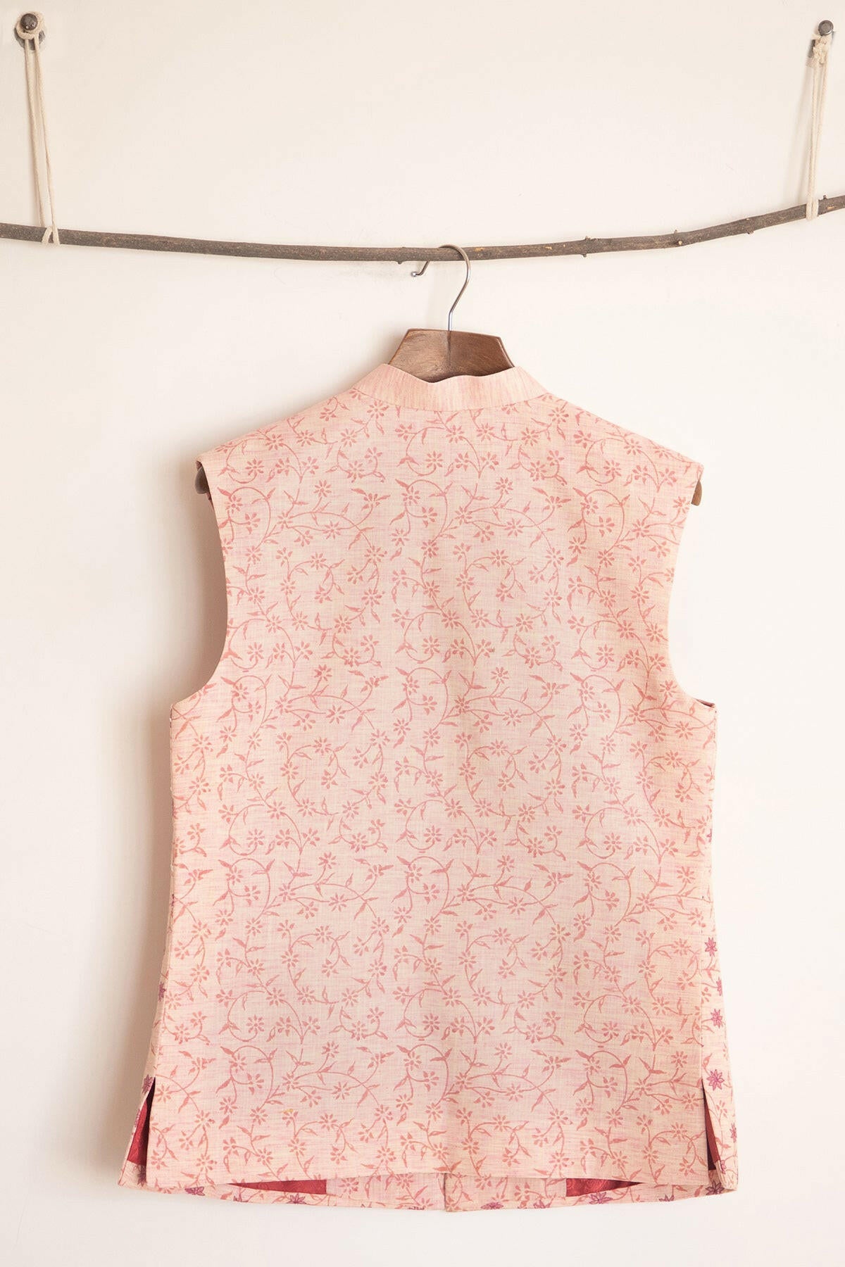 Salmon Pink Men's Bundi
