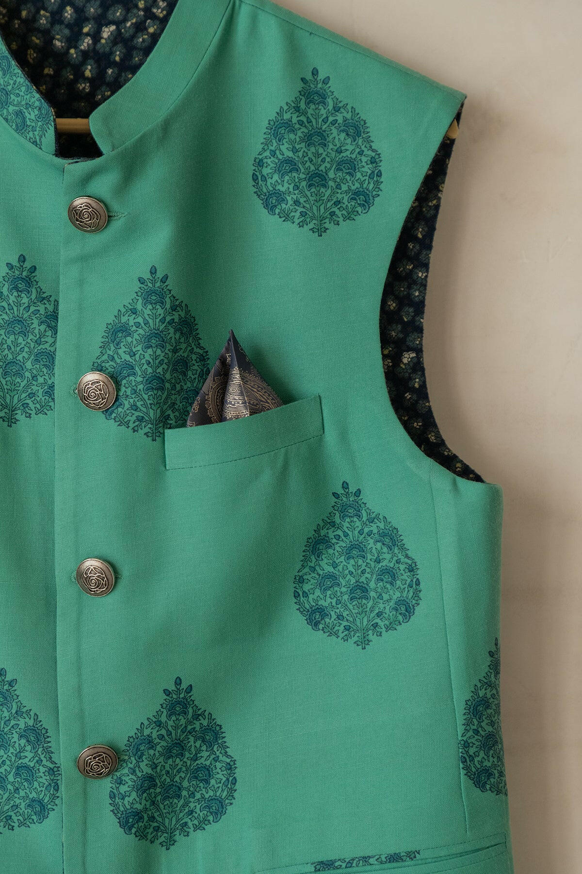 Kelly Green Men's Bundi
