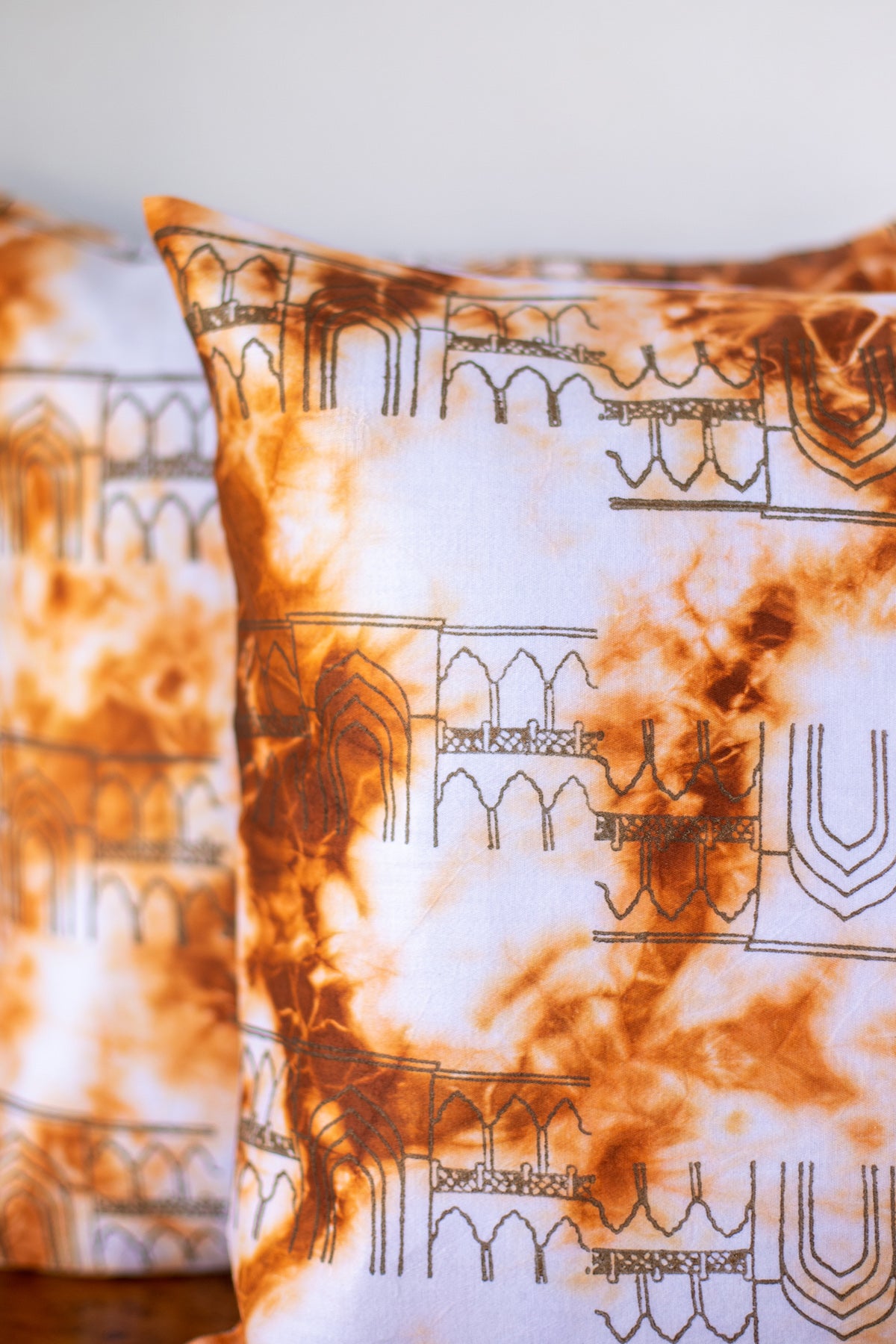 Copper & Gold Pinkcity Embroidered Cushion & Runner Set