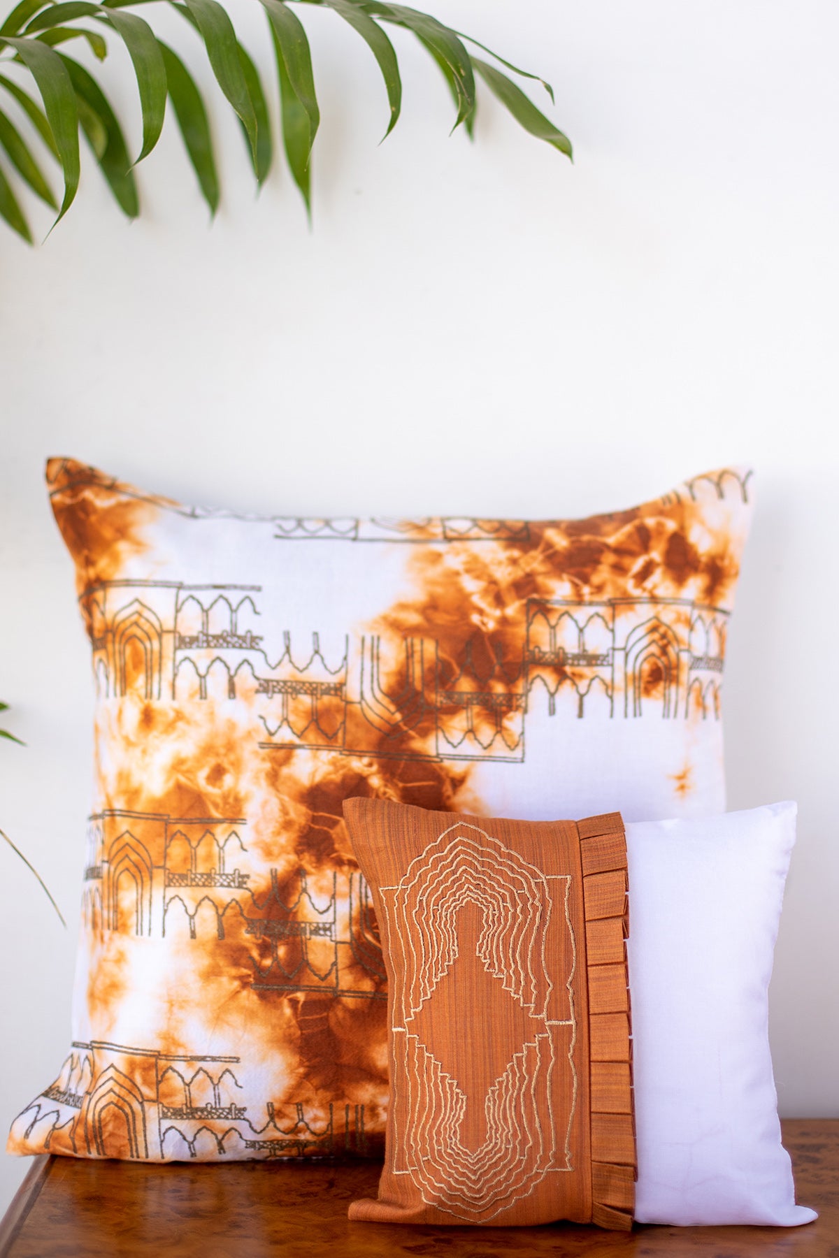 Copper & Gold Pinkcity Embroidered Cushion & Runner Set