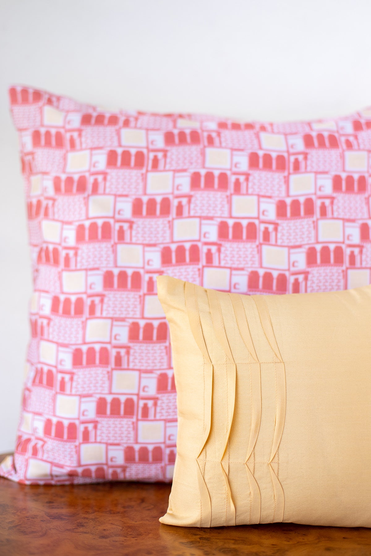 Primerose Cushion & Runner Set