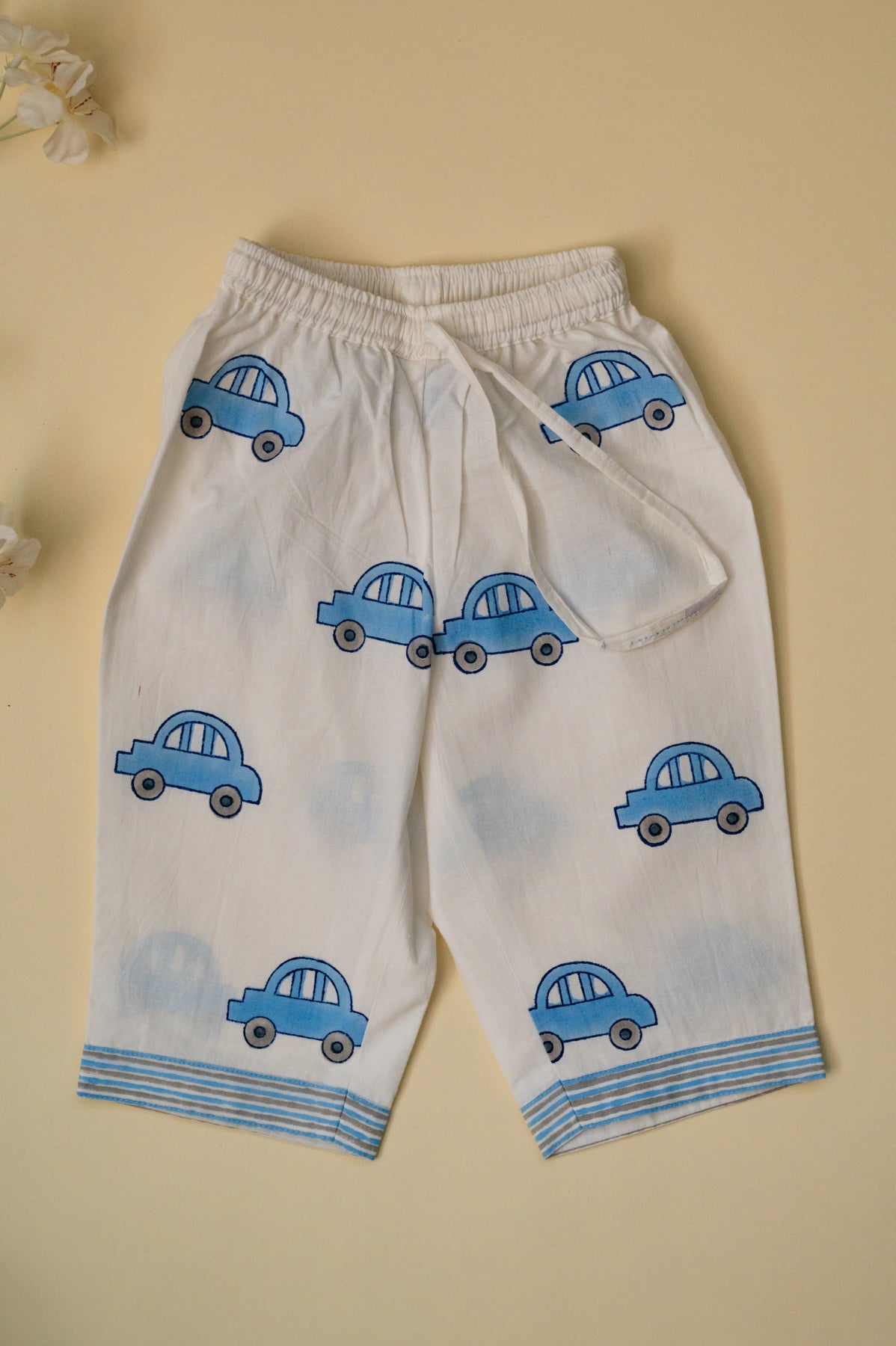 White Car Kids Night Suit