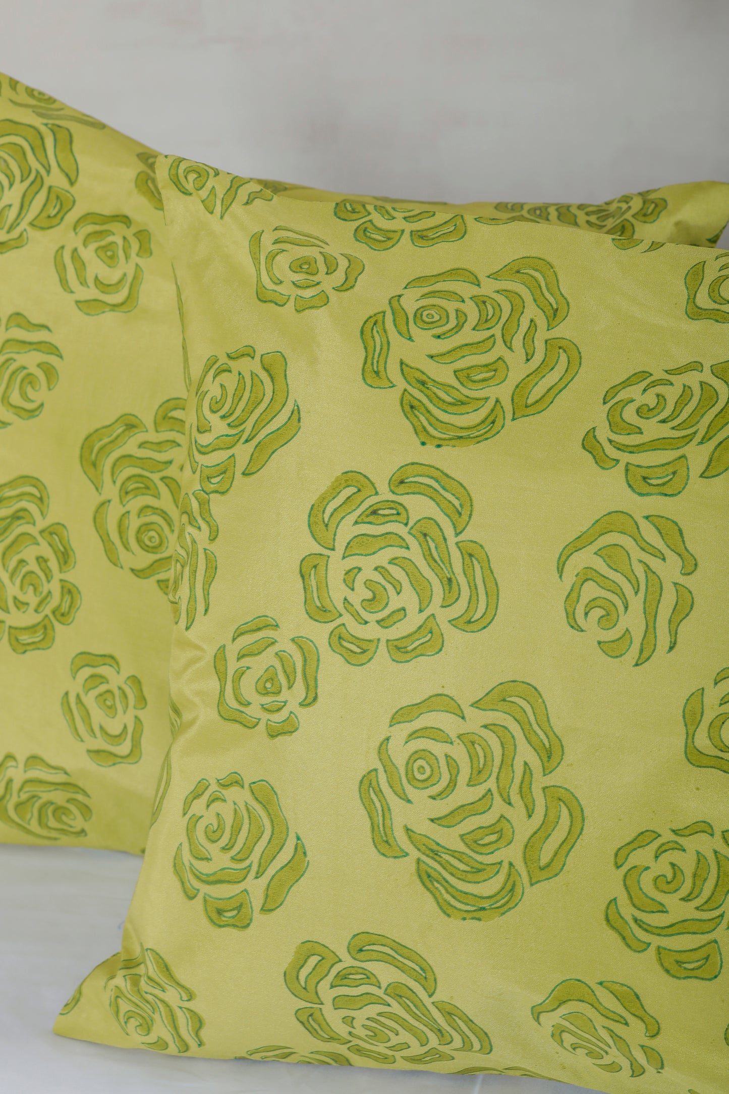 Green Rose Cotton Cushion Cover