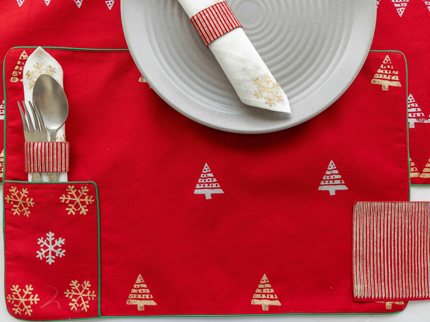 Christmas Carnival Table Set
