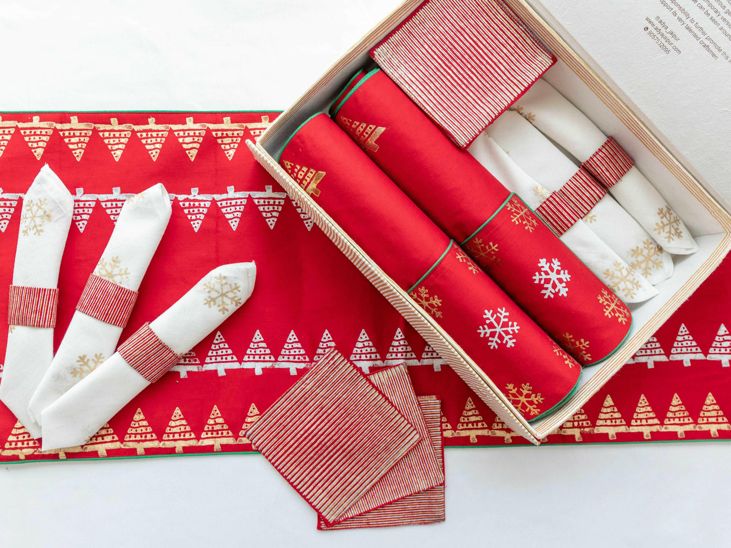 Christmas Carnival Table Set