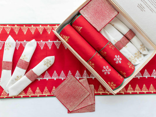 Christmas Carnival Table Set