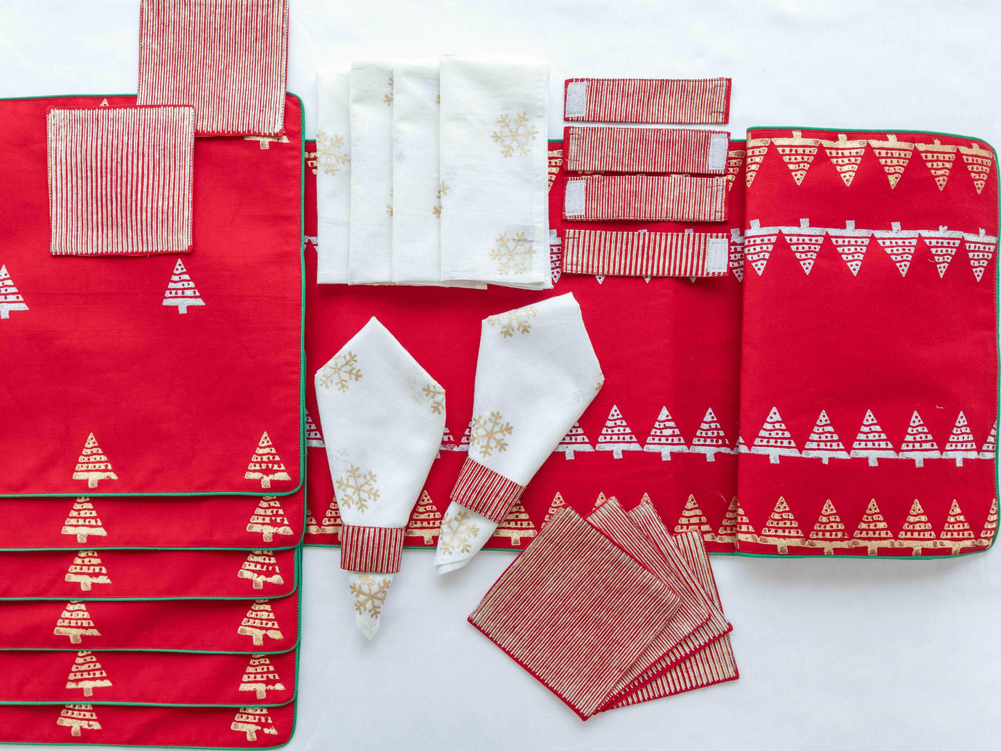 Christmas Carnival Table Set