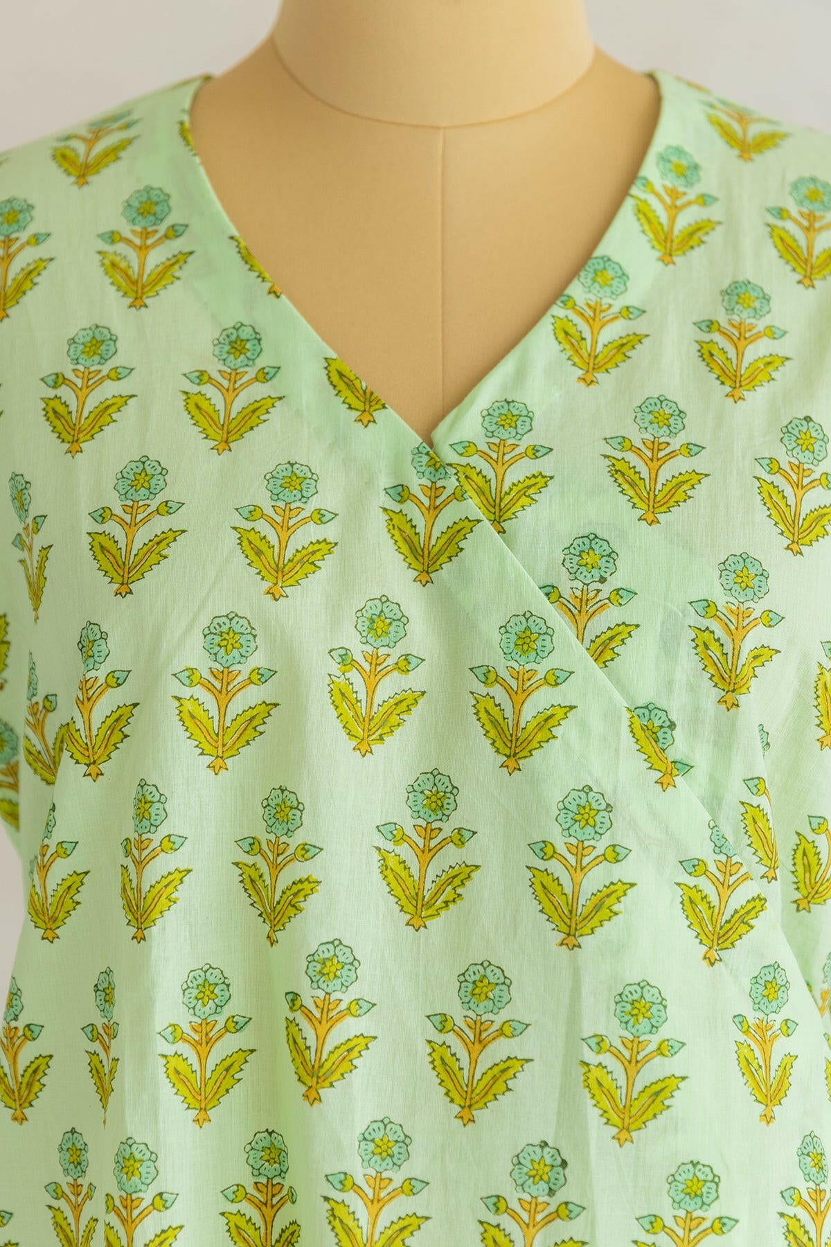 Kelly Green Angarkha