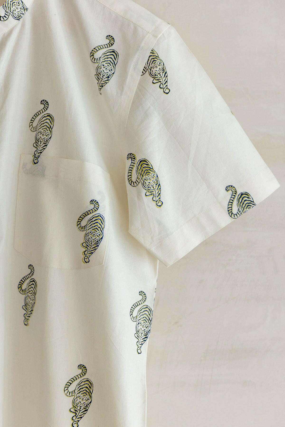 Green Tiger Men's Shirt