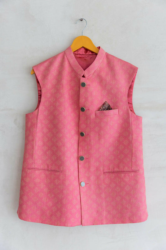 Living Coral Men's Bundi