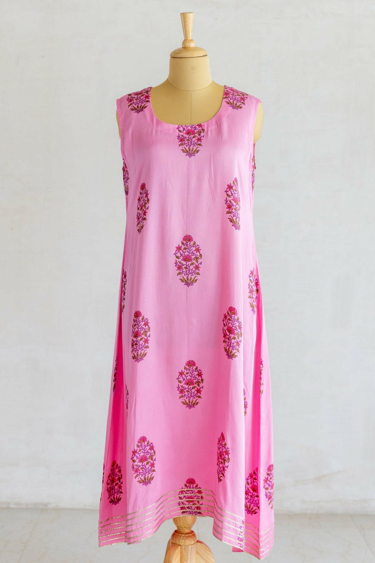 Pink Mothra Kota Silk Kurta