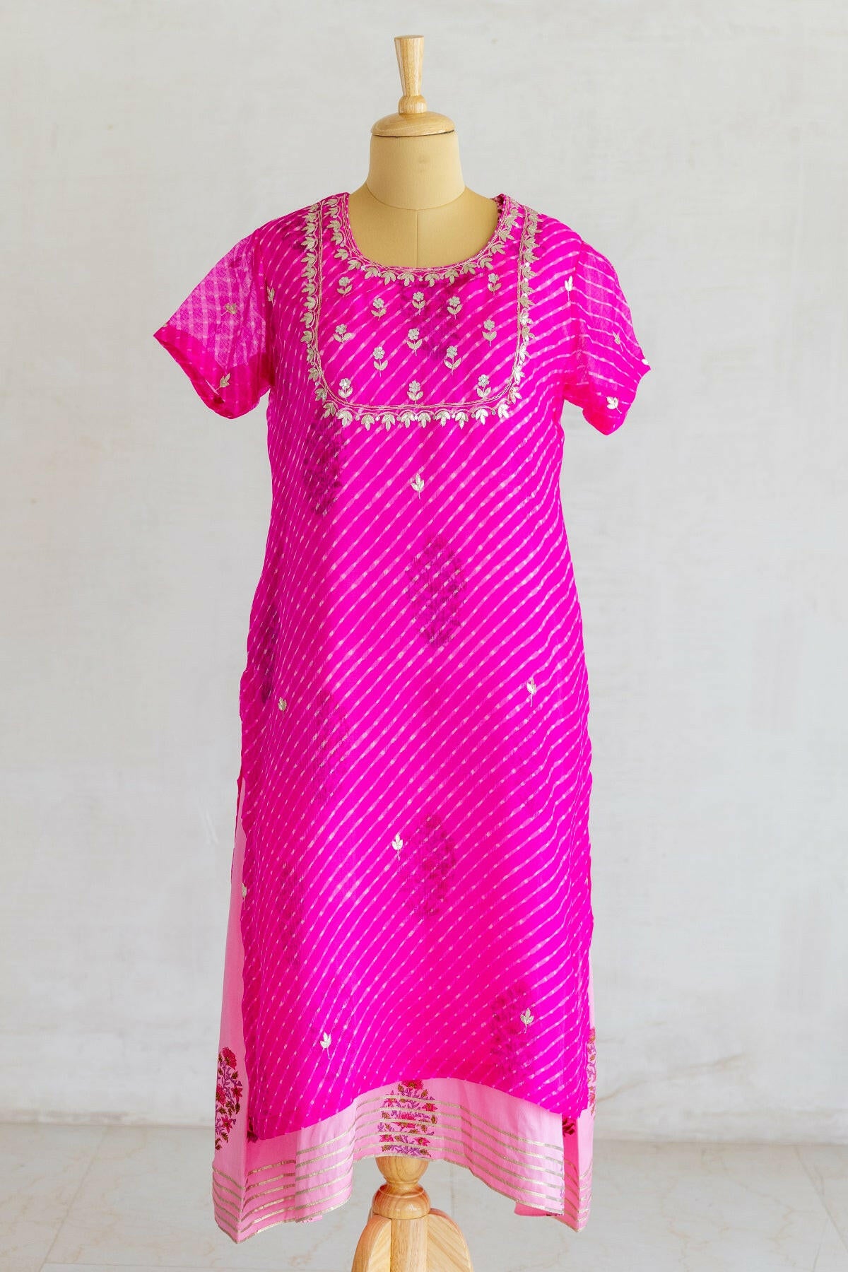 Pink Mothra Kota Silk Kurta