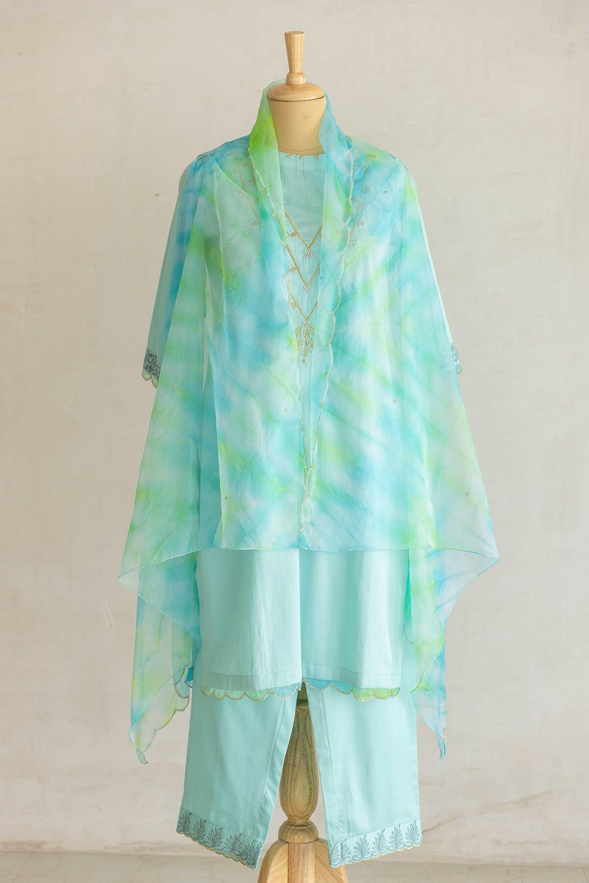 Aqua Blue Necklace Kurta Set