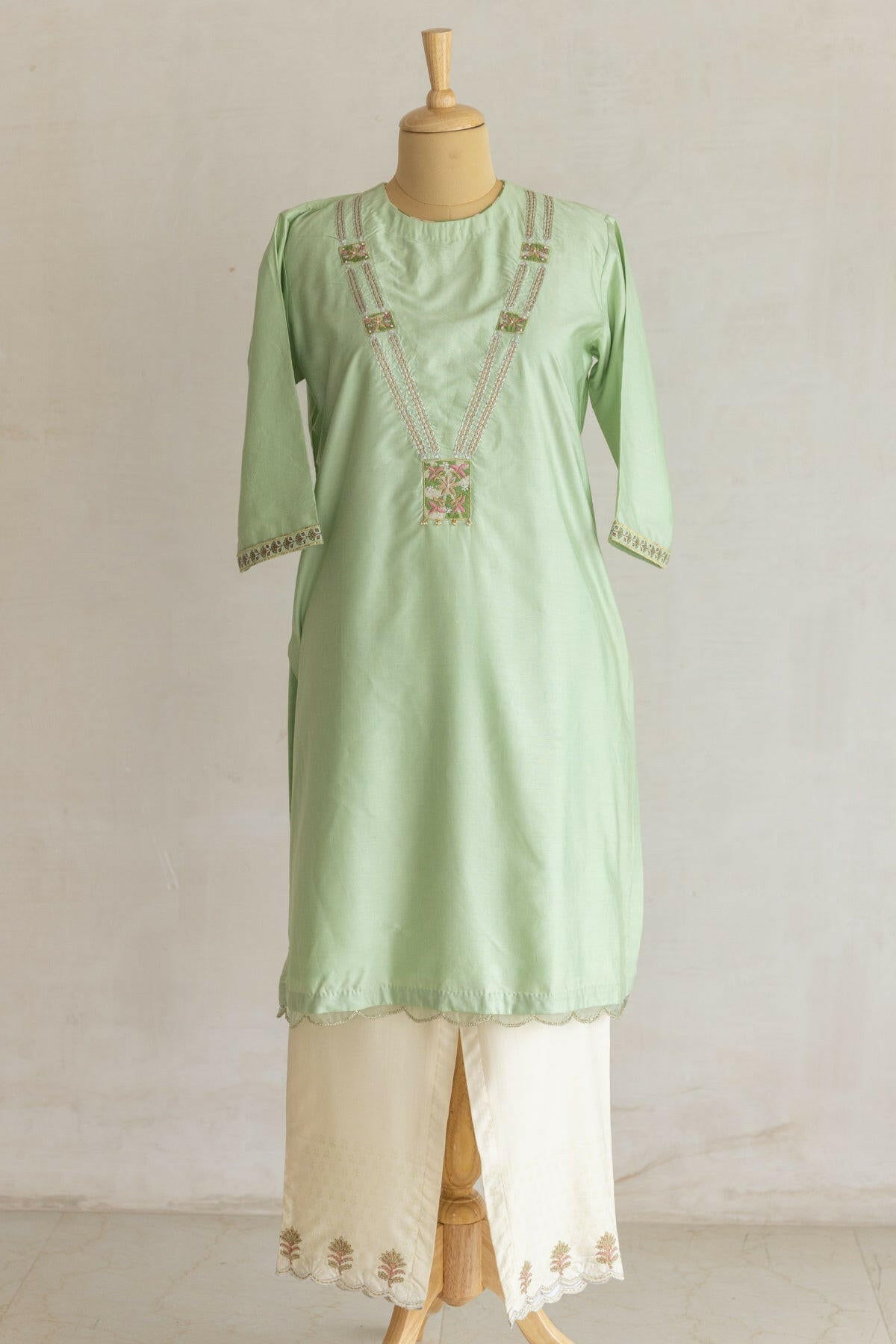 Pista Green Necklace Kurta Set