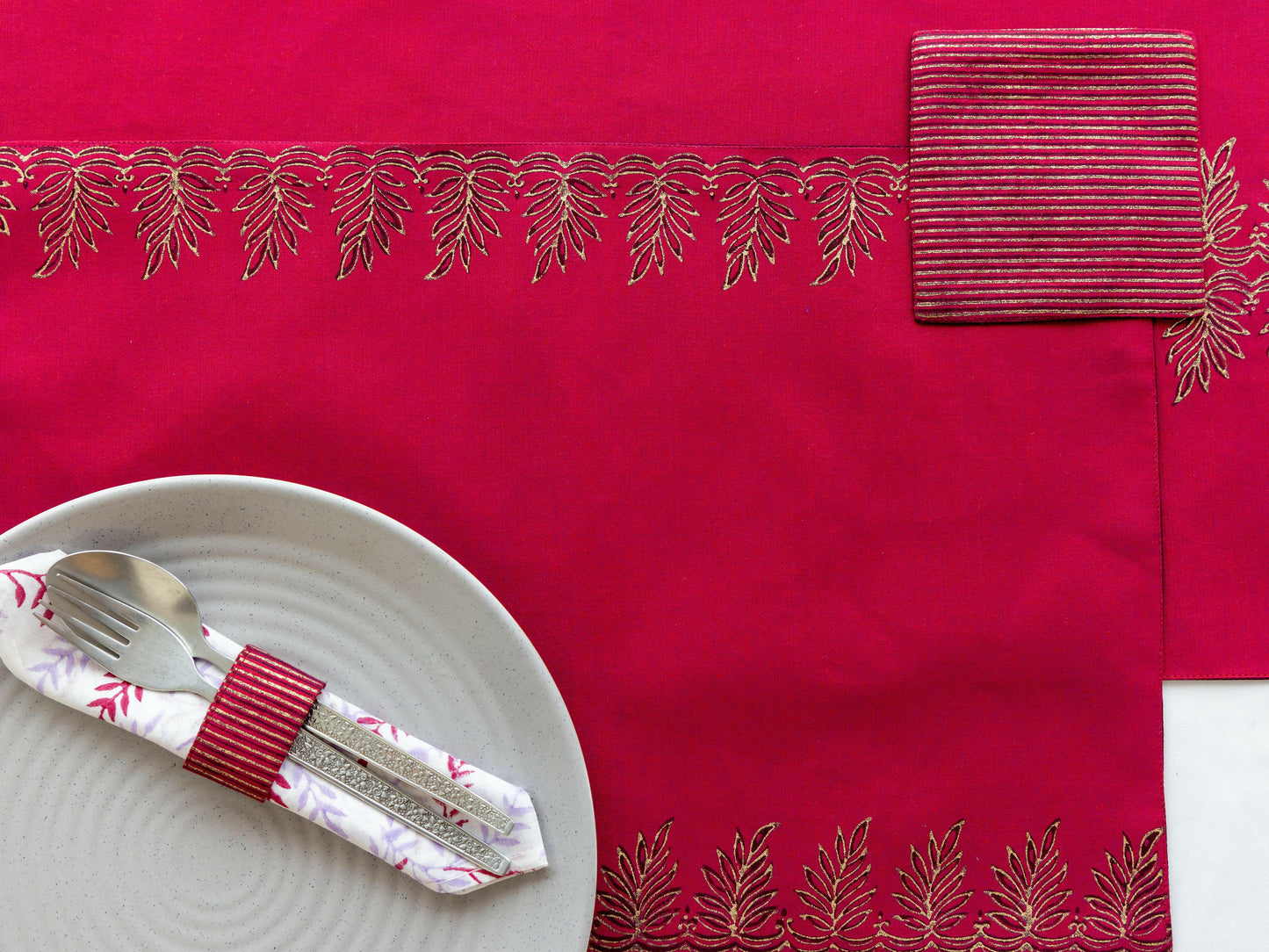 Wintery Magic Table Set