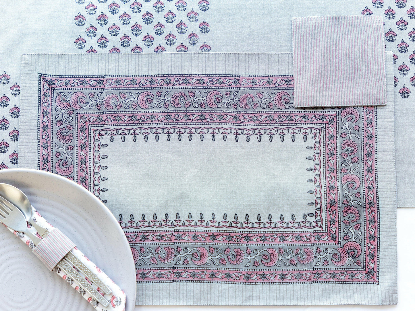 Steel Grey Floral Table Set