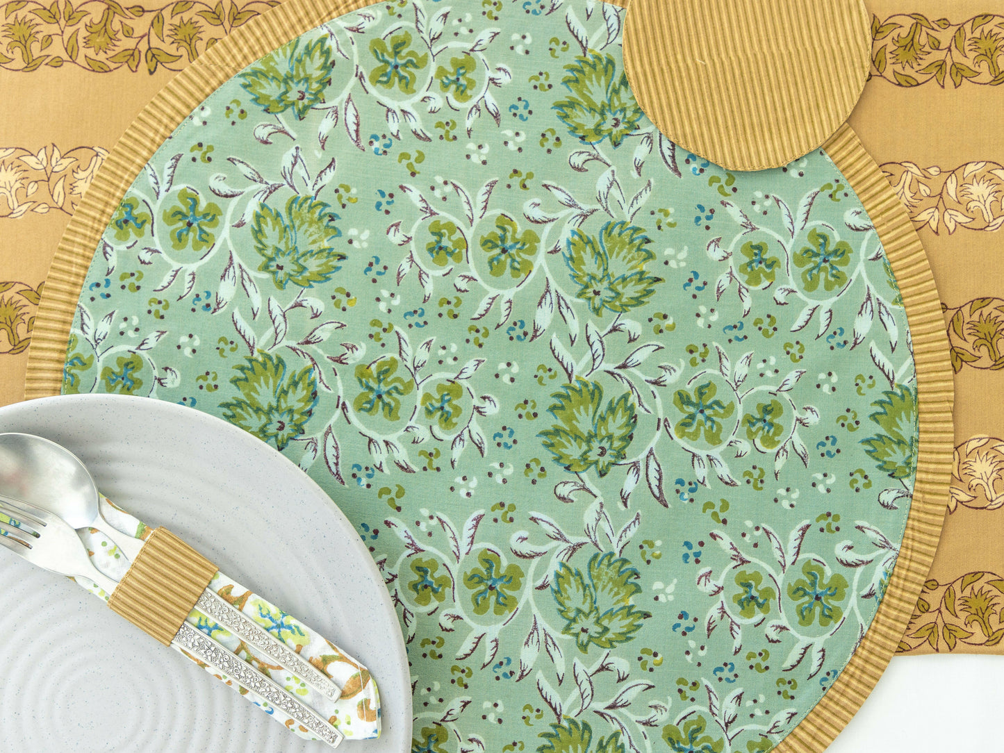 Round Green & Gold Table Set