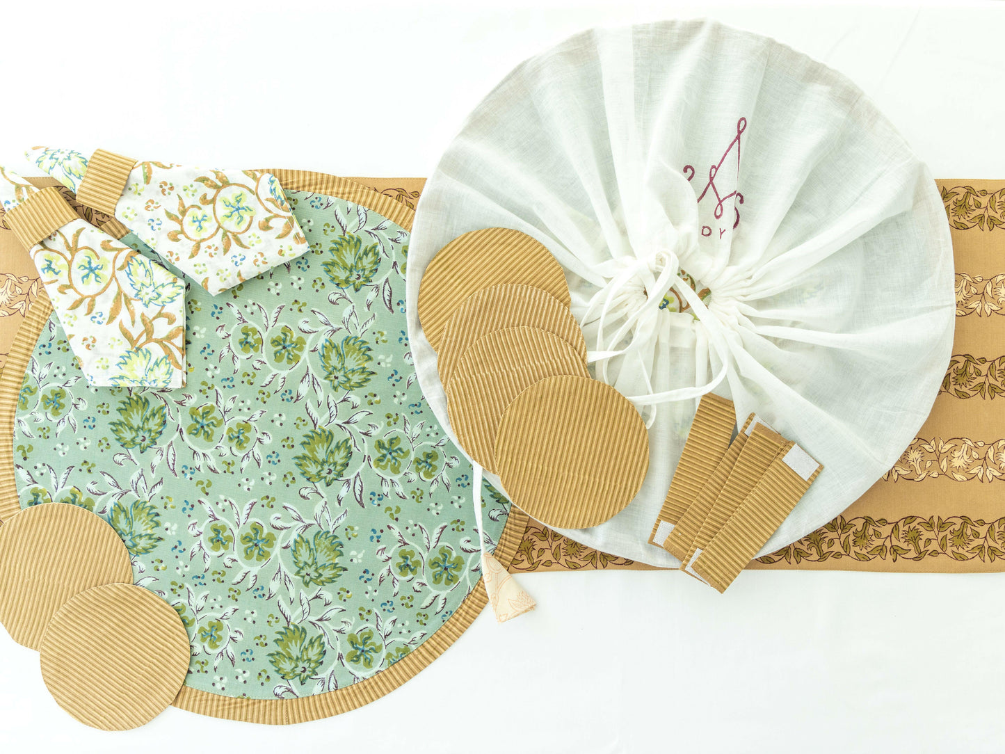 Round Green & Gold Table Set