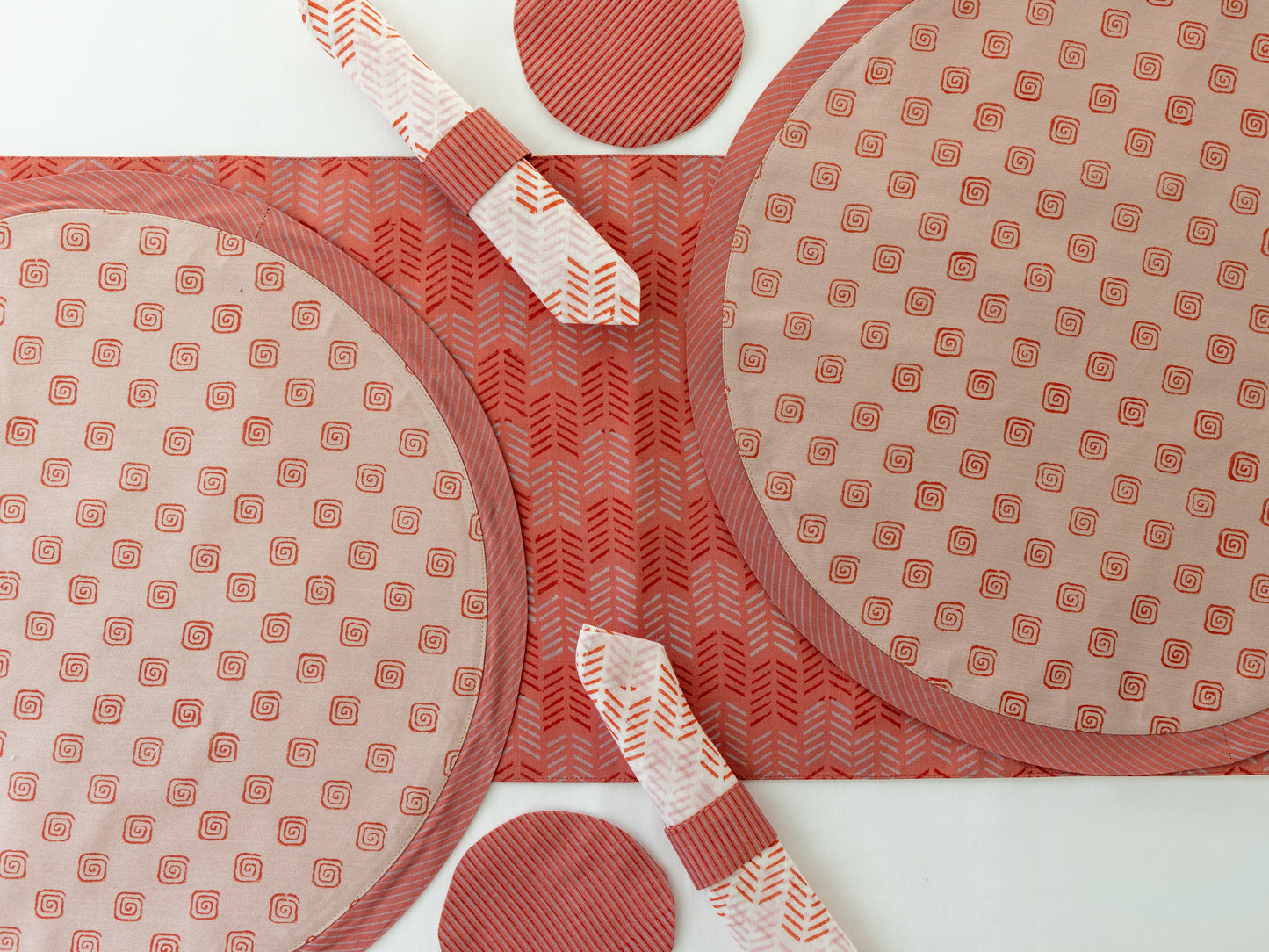Round Peach Table Set