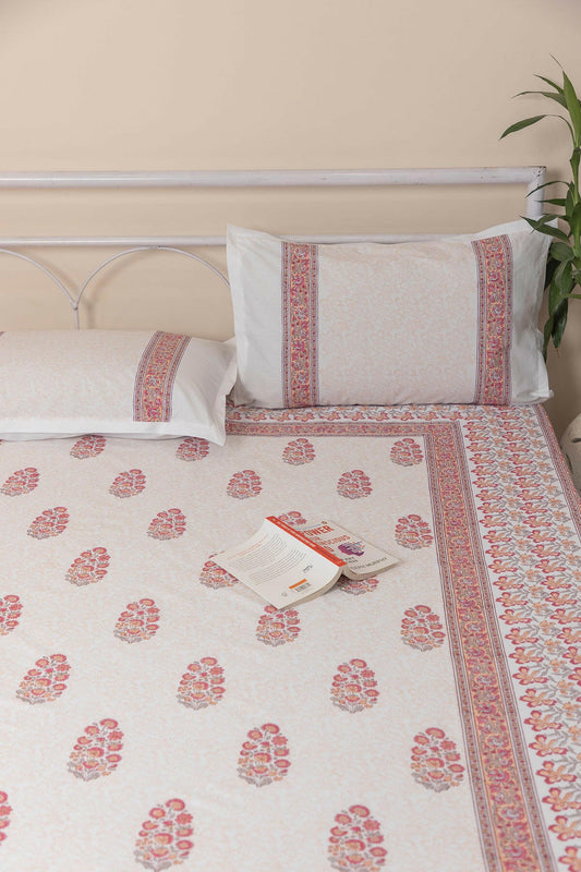 Pink Floral Petunia Pure Cotton Bedsheet