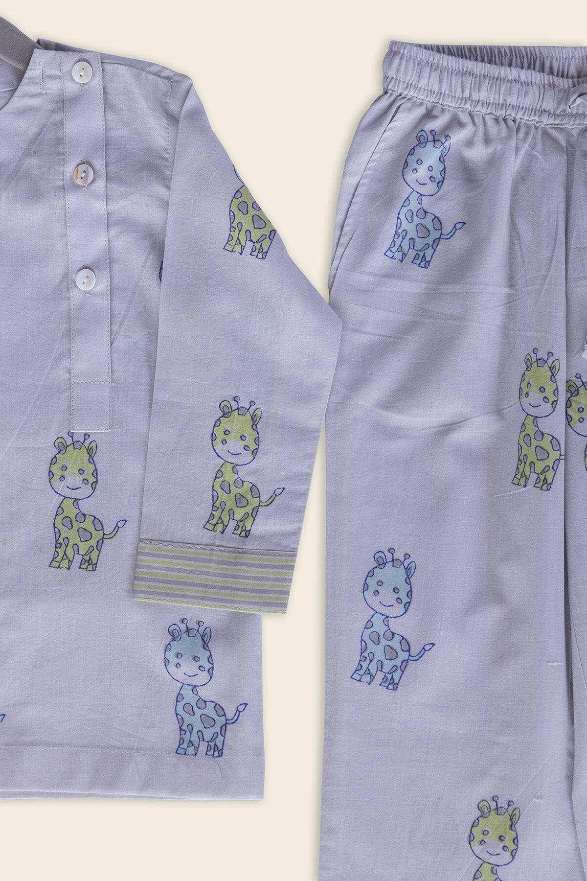 Gravel Grey Giraffe Kids Night Suit