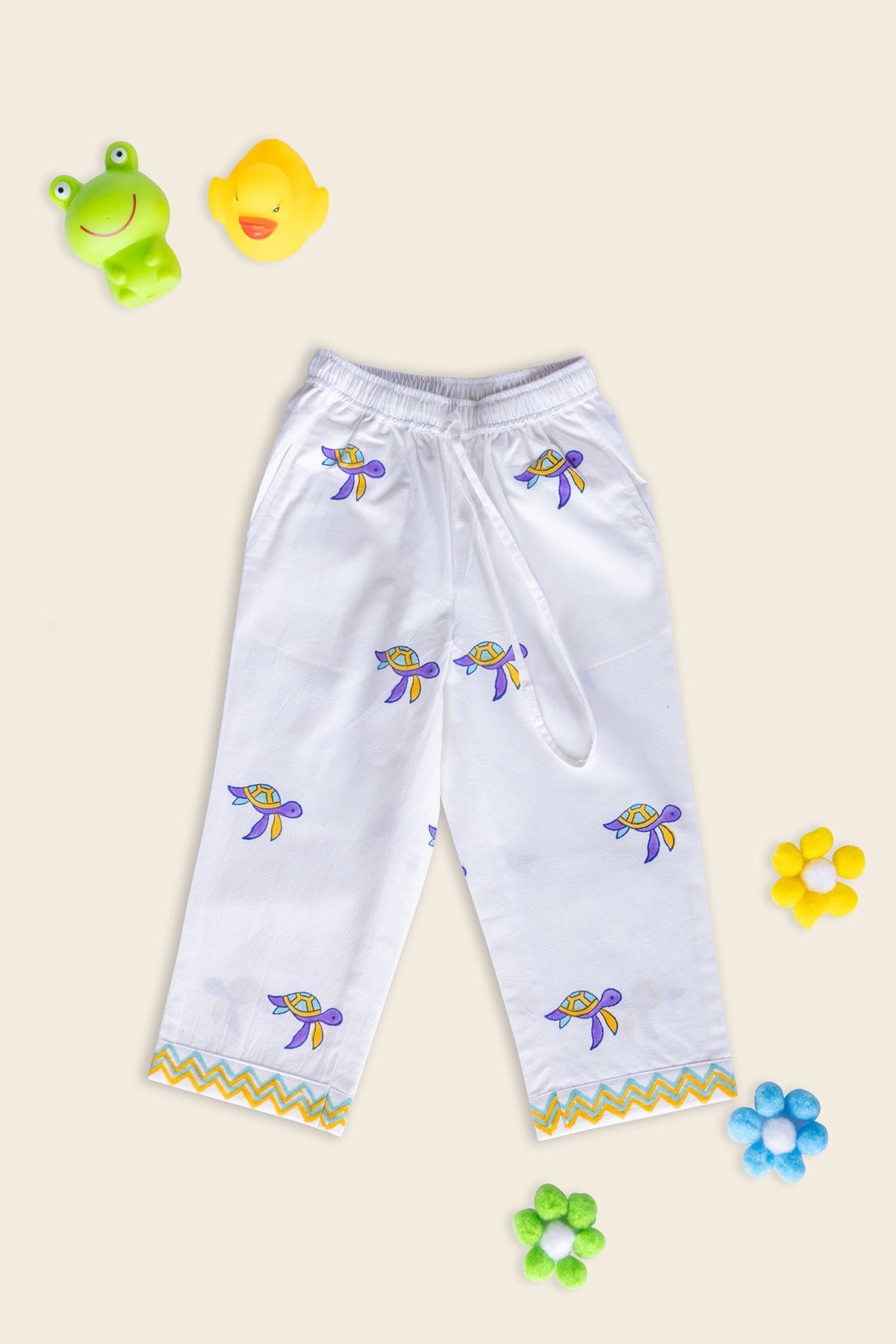Peek-a-Boo Kids Night Suit