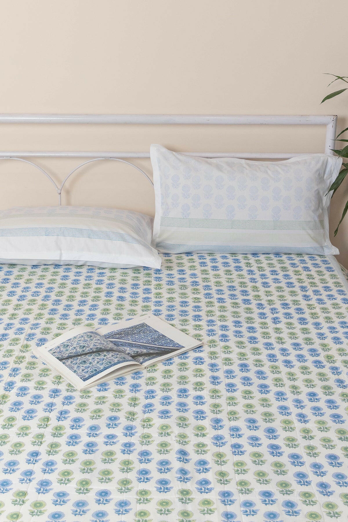 Tropical Bean Quilted Bedcover