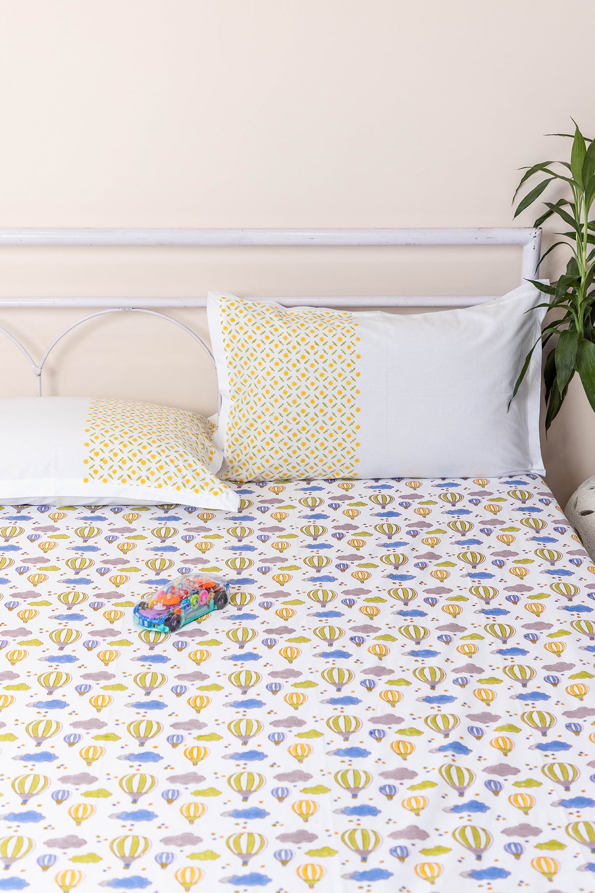Blue Hot Air Balloon Kids Bedsheet