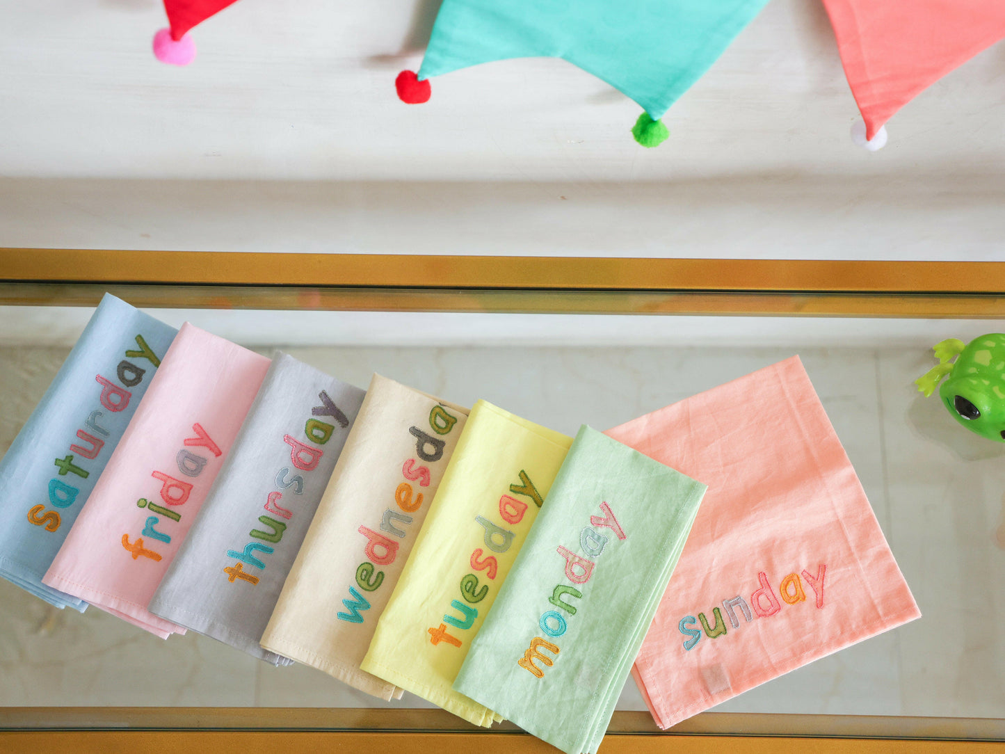 Weekday Napkin and Bunting Set