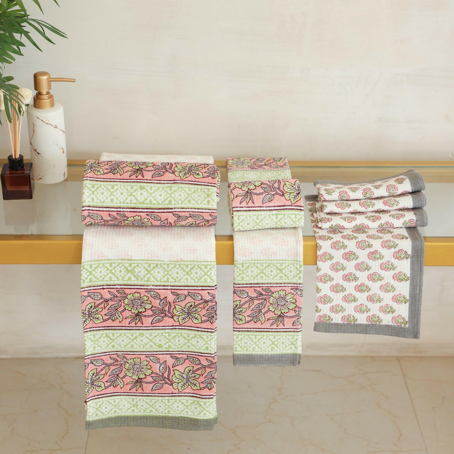 Lime Green Floral Towel Set