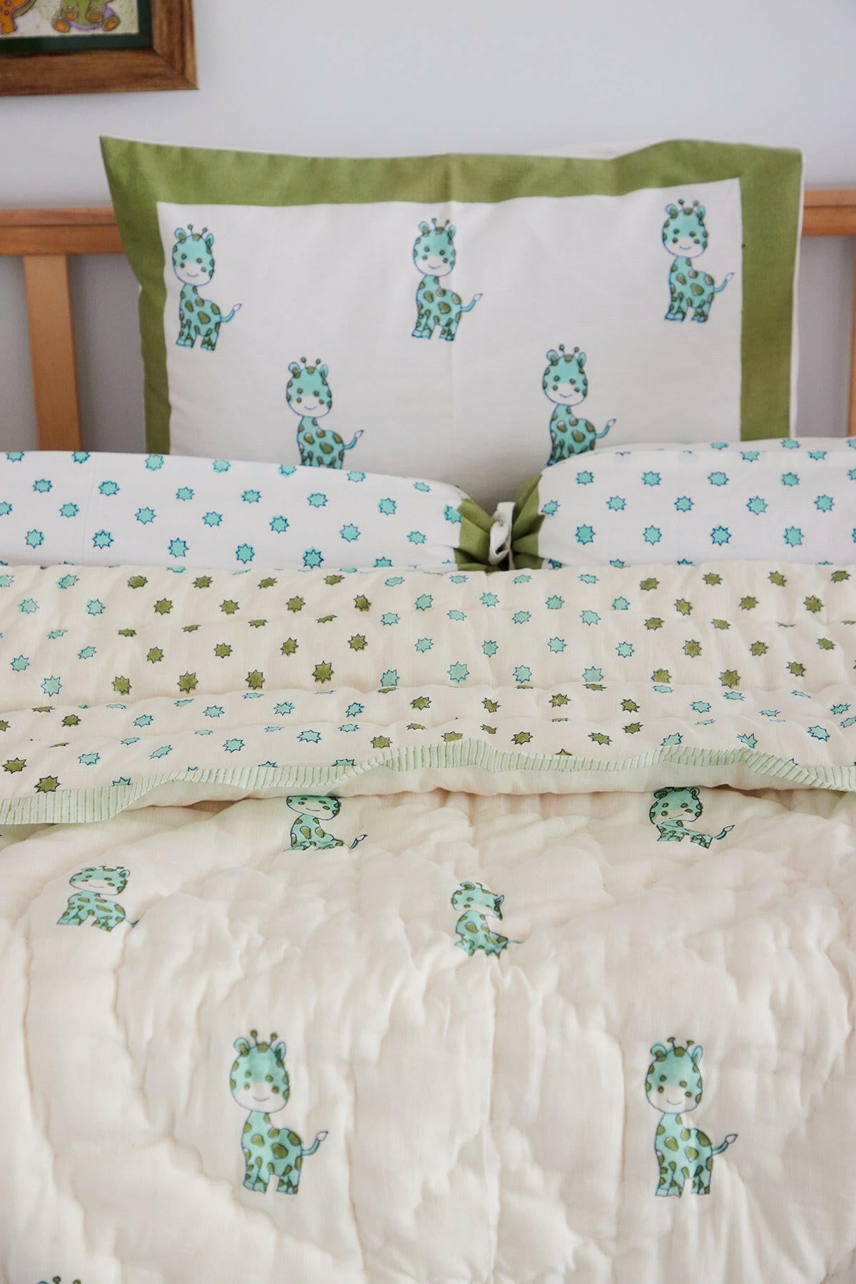Tall Tales Cot Set