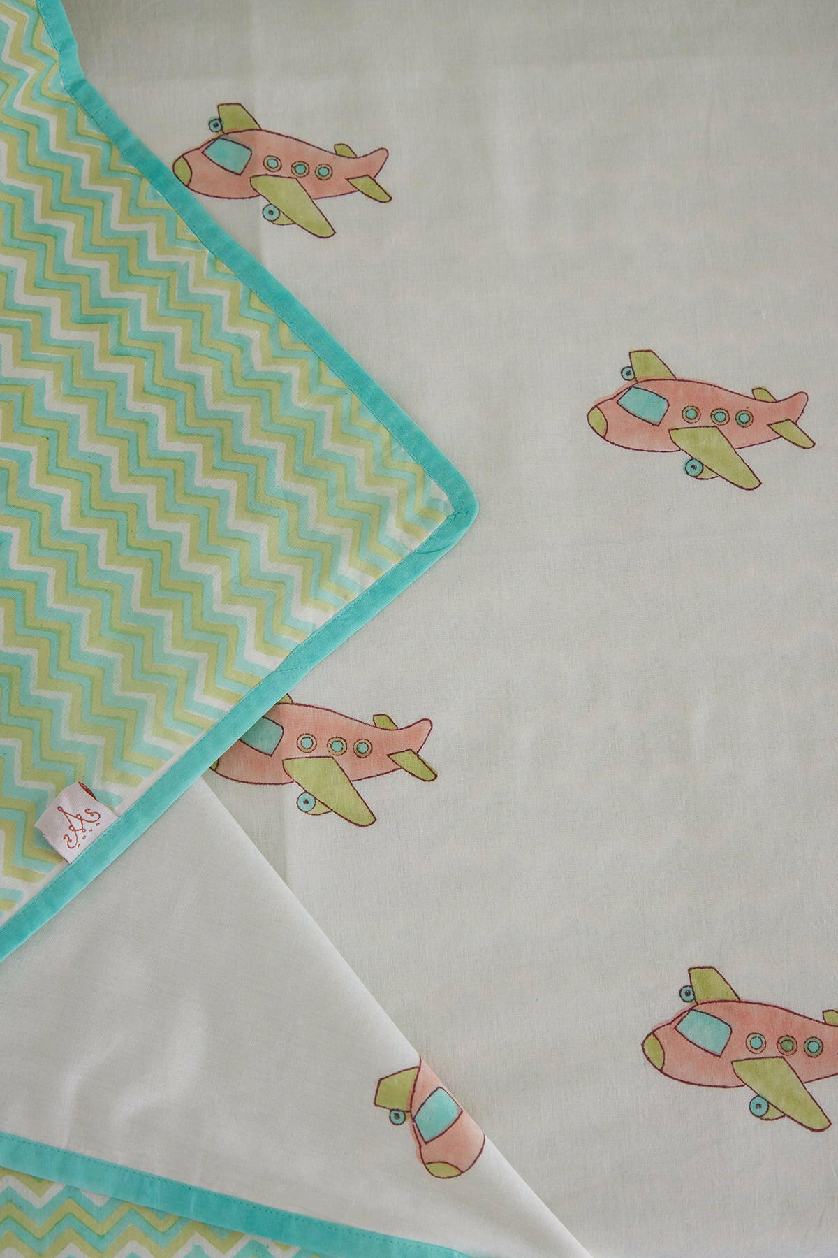 Baby Boeing Cot Set