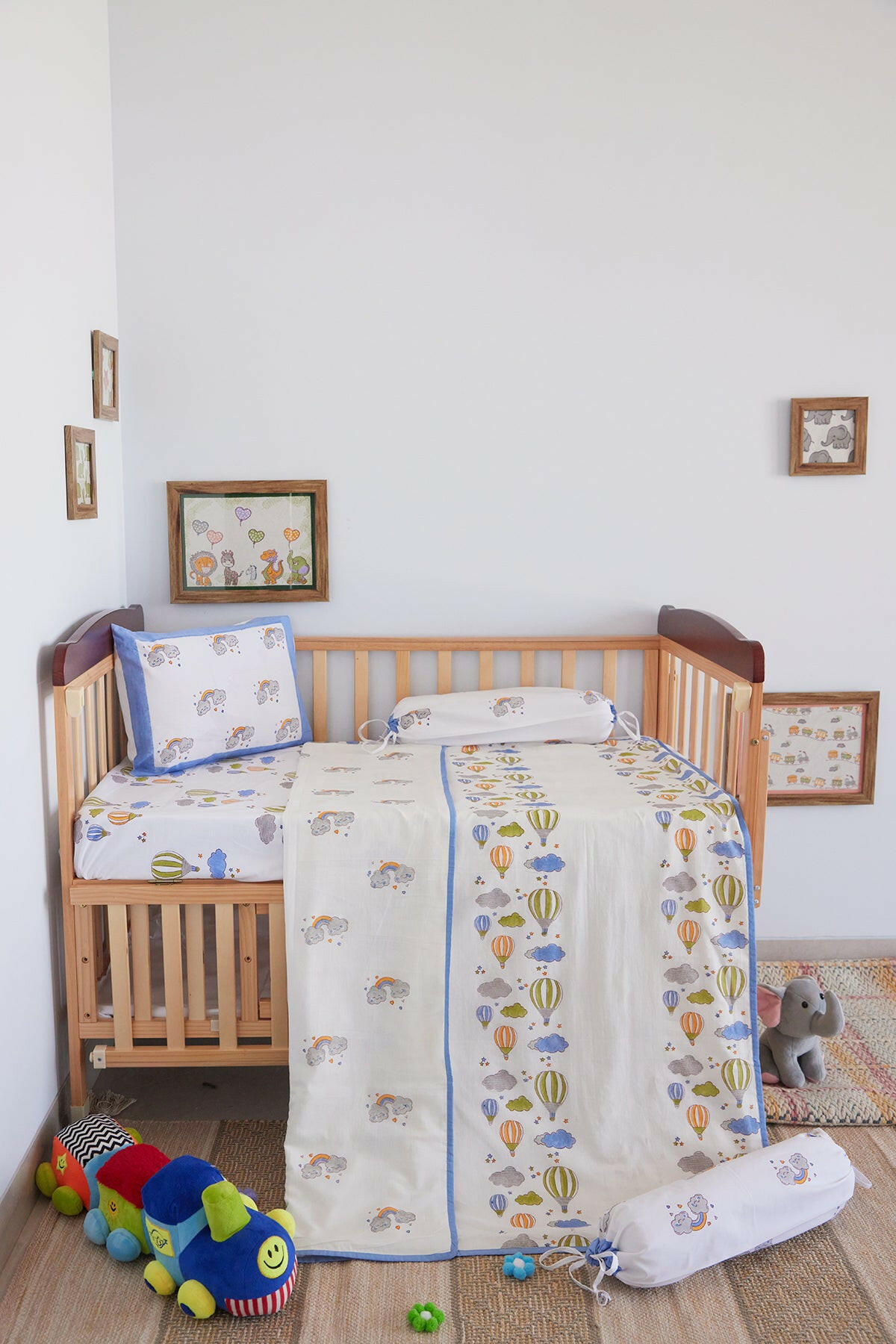 Blue Hot Air Balloon Cot Set