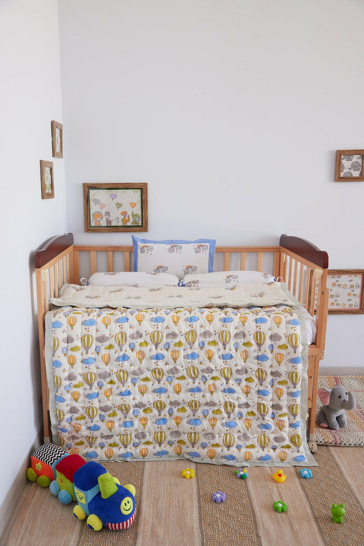 Blue Hot Air Balloon Cot Set