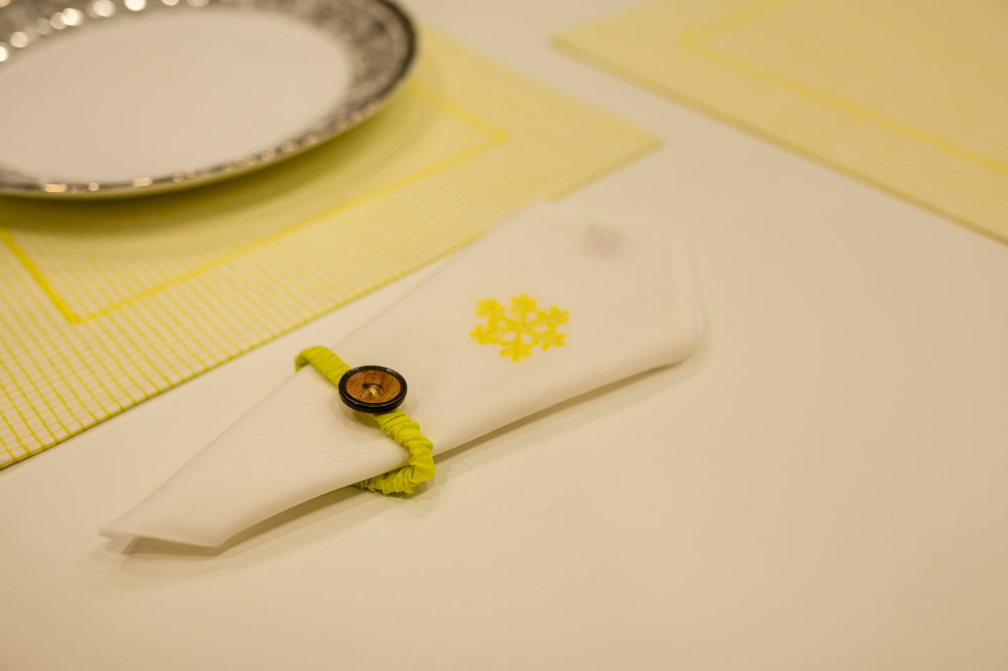 Yellow Chequered Festive Table Mat Set