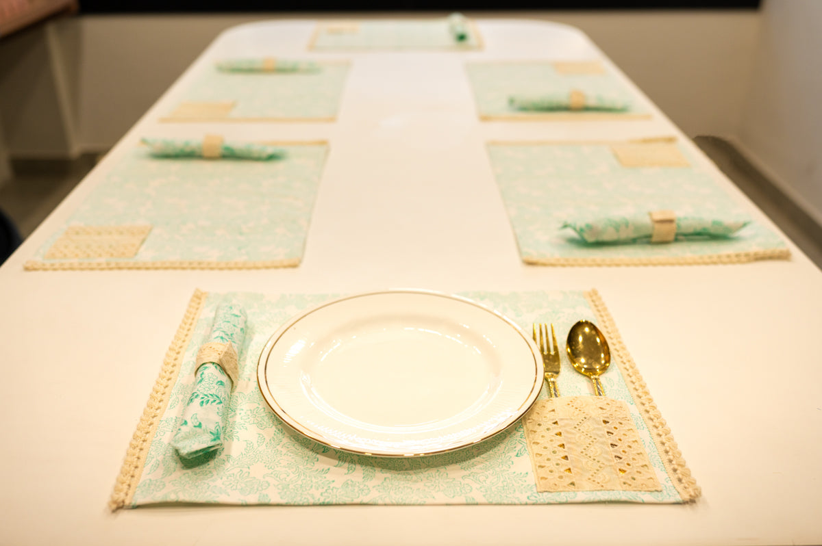 Sea Green Jaal Festive Table Mat Set