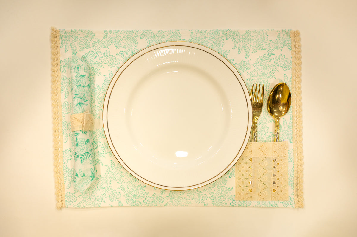 Sea Green Jaal Festive Table Mat Set