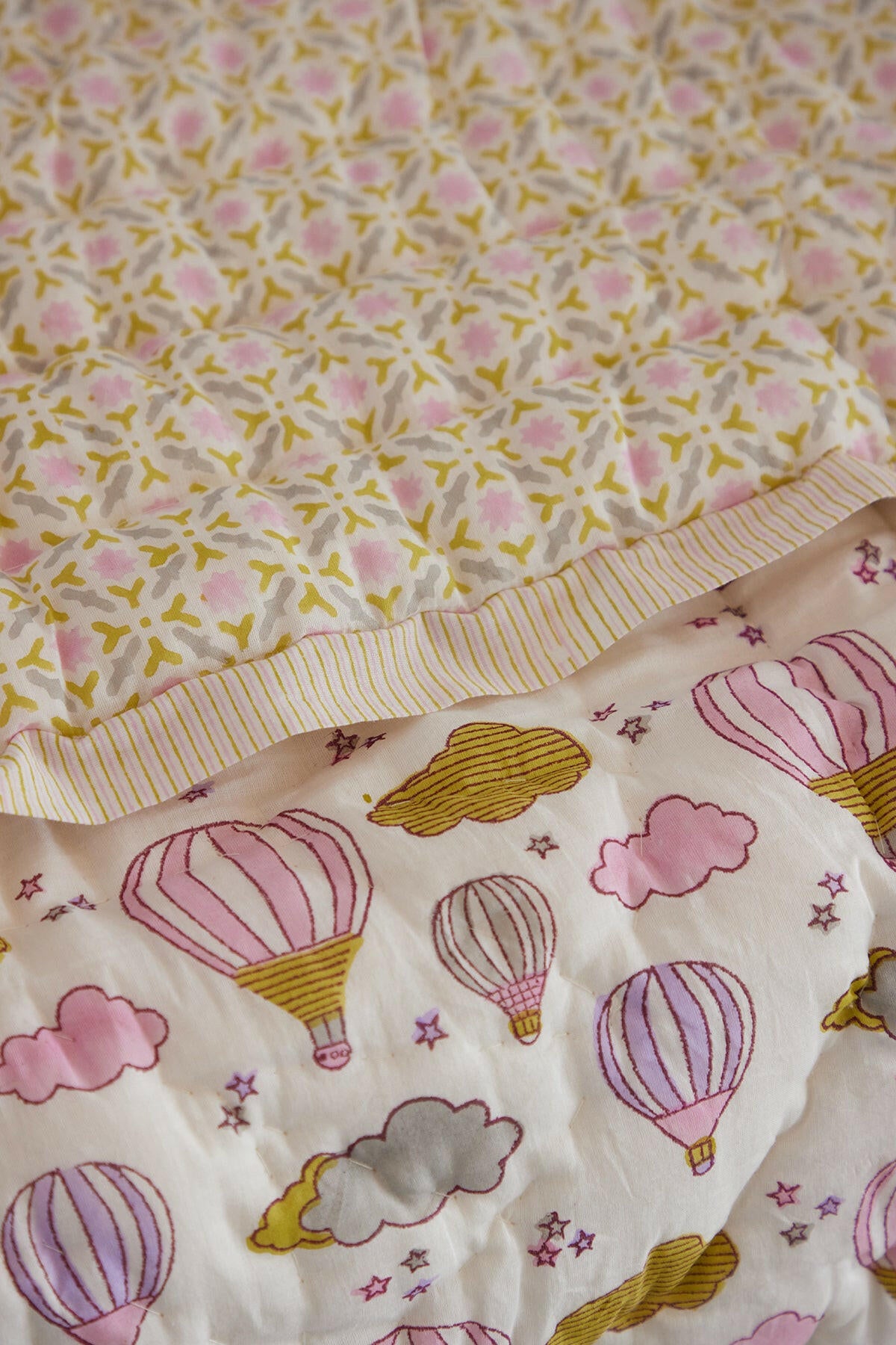 Lilac Hot Air Balloon Cot Set