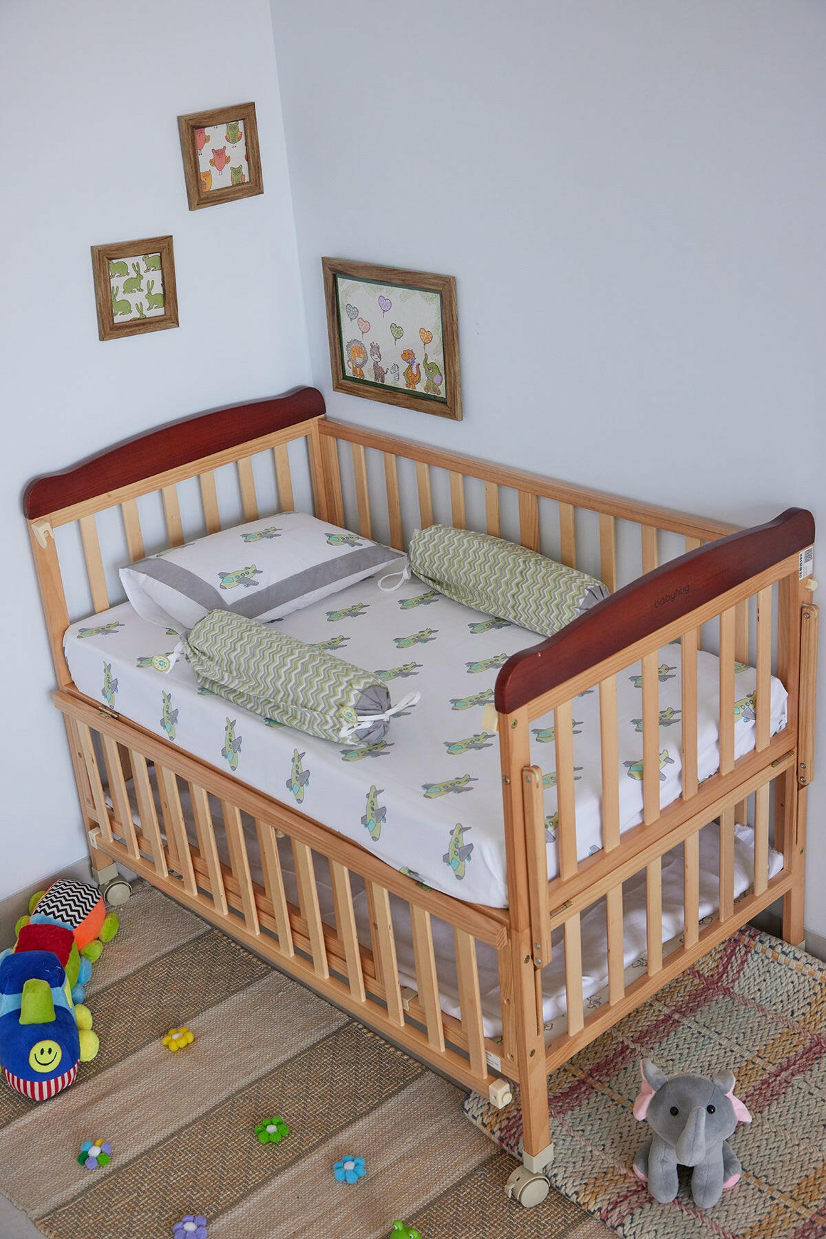 Get Jet Go Super Wings Cot Set
